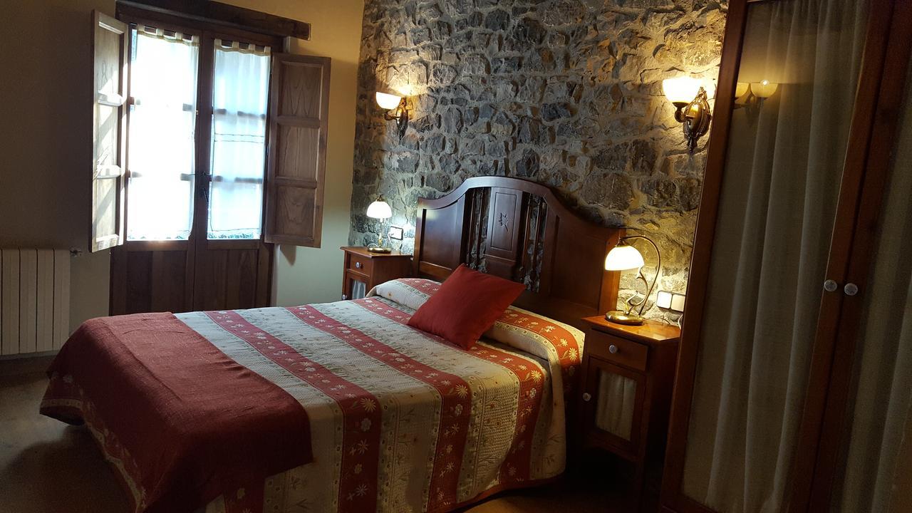 Hotel Rural Casa Cueto Infiesto Exteriör bild