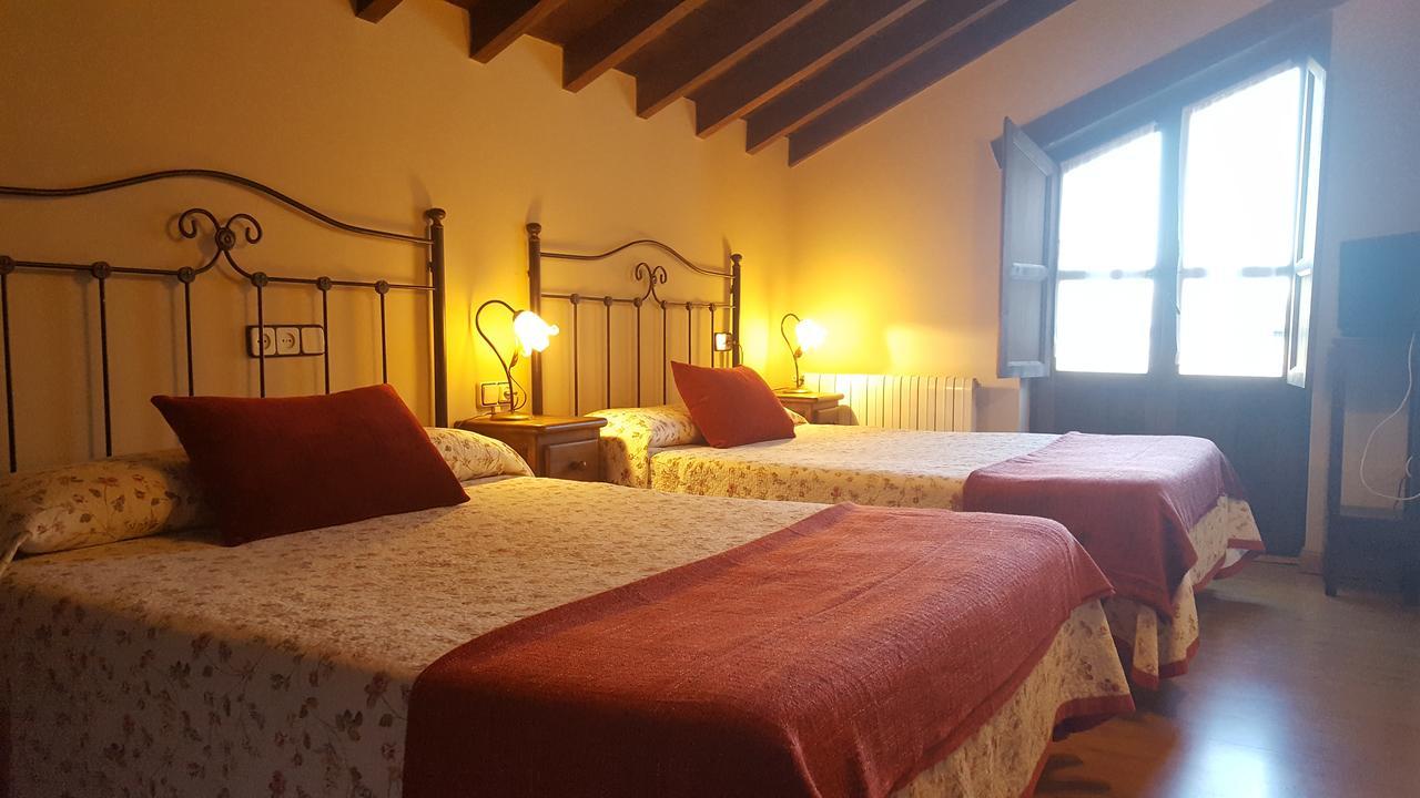 Hotel Rural Casa Cueto Infiesto Exteriör bild