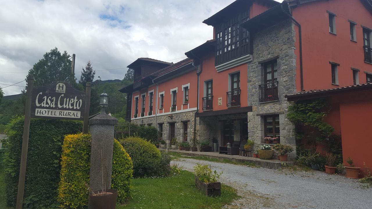 Hotel Rural Casa Cueto Infiesto Exteriör bild